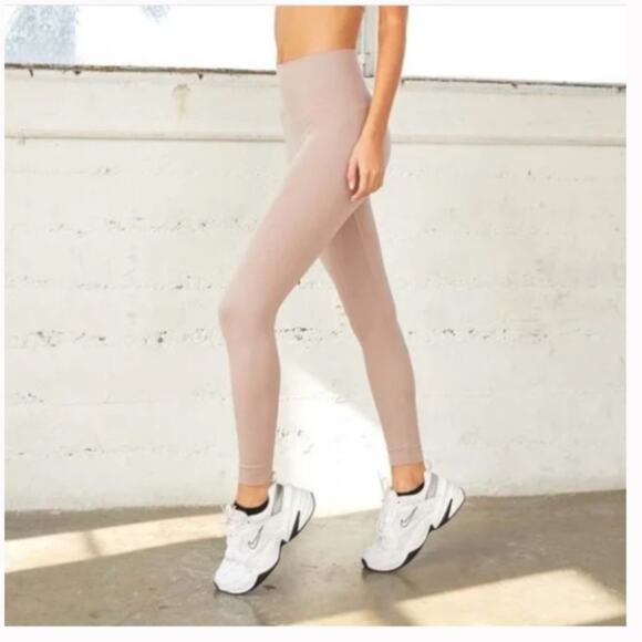Set Active Sculptflex Fawn Legging M/L - Picture 1 of 5